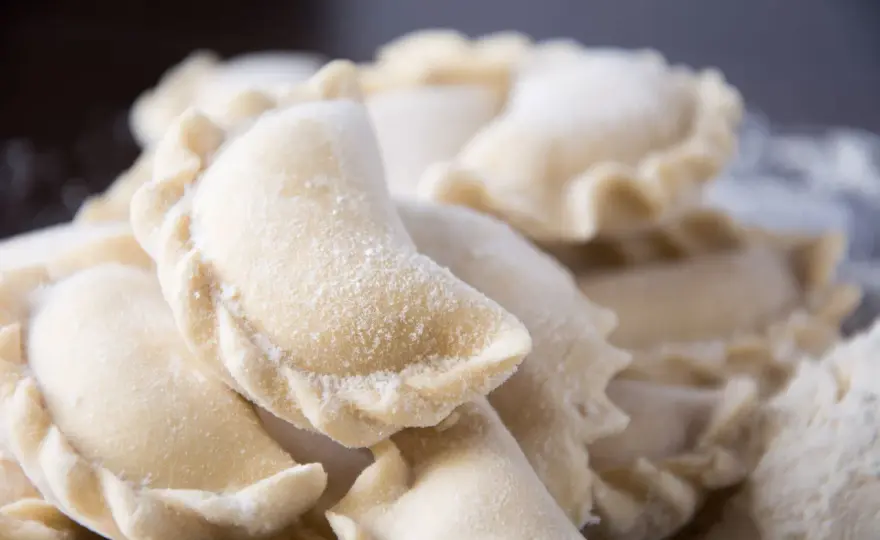Jak pakować pierogi próżniowo? Sekrety długiego przechowywania