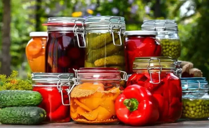 Pektyna w dżemie - jak działa i kiedy pomaga w domowych przetworach
